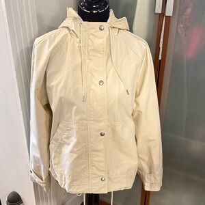 GAP Women's Cream Rain Utility Jacket Size M